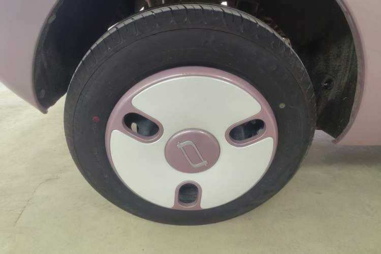 Used Bestune Pony 2026 222km Colorful Horse
