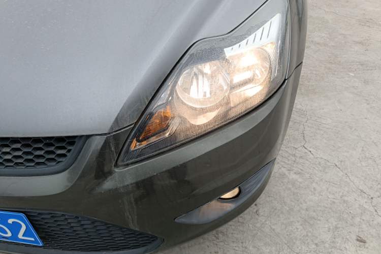 Used Ford Focus 2013 Hatchback Classic 1.8L Automatic Base Model