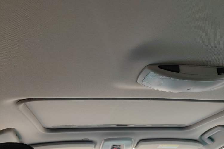 Used Volvo S60 2016 S60L T4 Zhiyuan Edition
