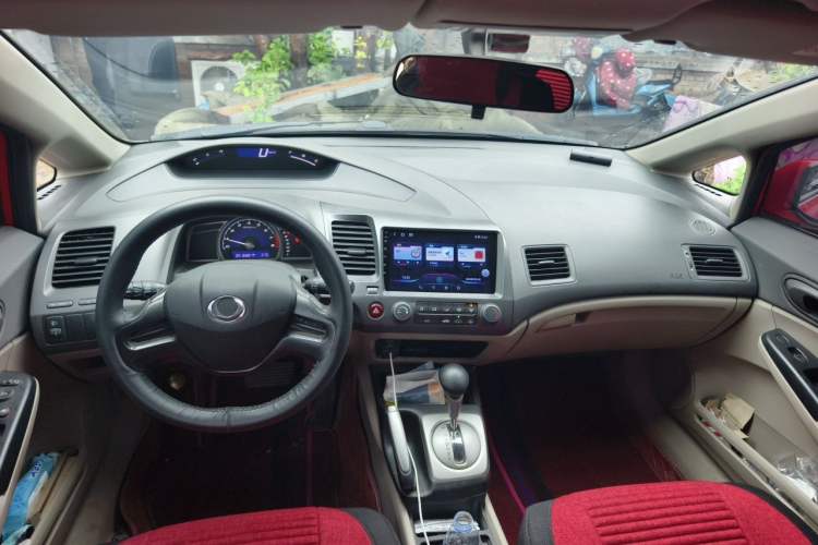 Used CIIMO 2012 1.8L Automatic