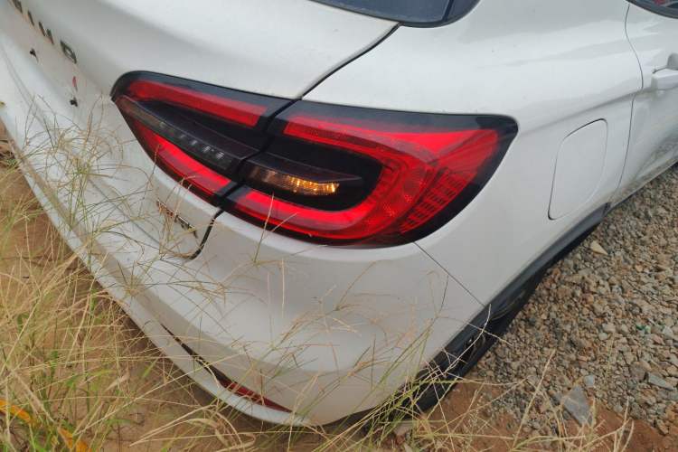 Used Land Xiaoyao 2018 1.5 GTDI Manual Panoramic Gold Edition