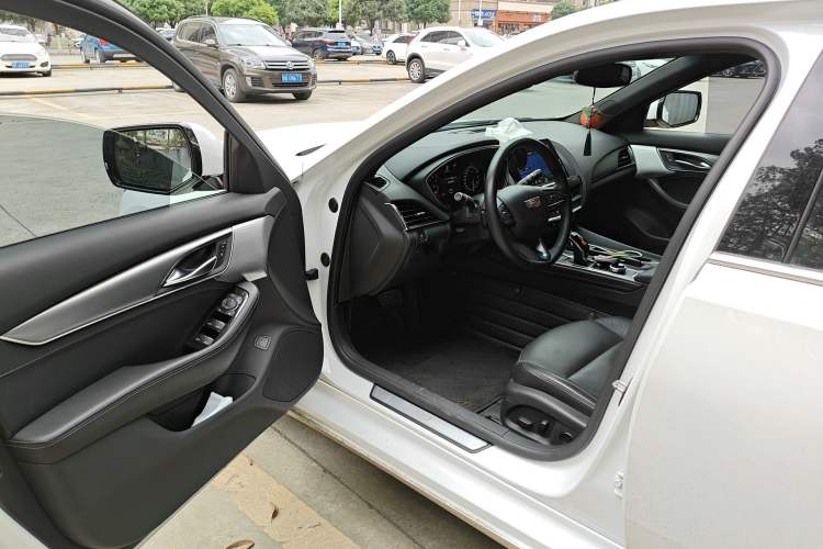 Used Cadillac CT5 2022 28T Luxury Version (Standard Edition) Driver Seat