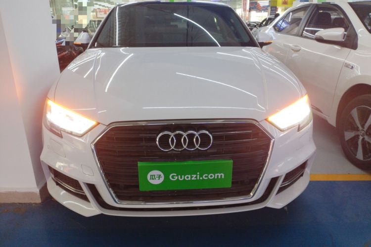 Used Audi A3 2019 Limousine 35 TFSI Fashion Edition China V standard
