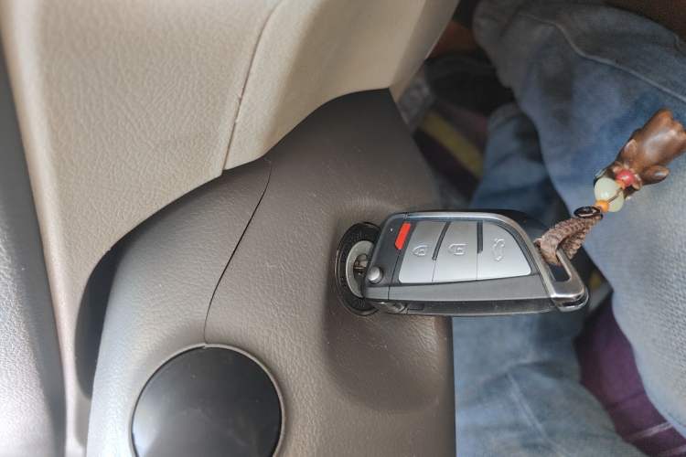 Used Toyota Verso 2011 180E CVT Elite Edition Vehicle Key