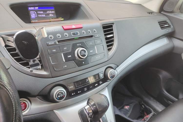 Used Honda CR-V 2013 2.4L two-wheel drive luxury version