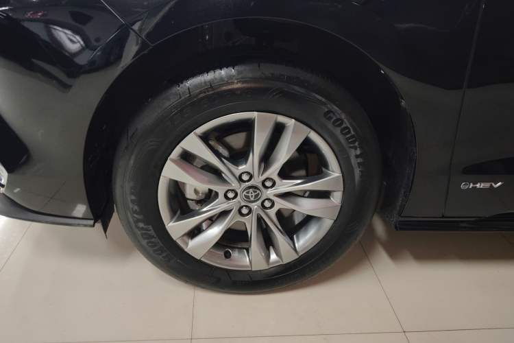 Used Toyota Sienna 2024 2.5L Hybrid Comfort Edition
