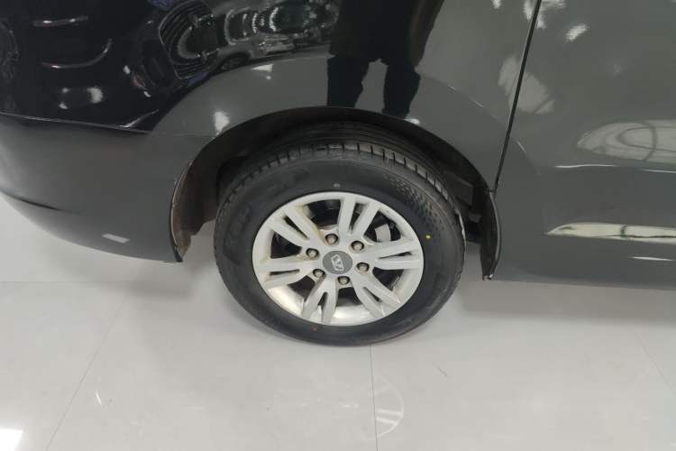 Used Huasong 7 2017 2.0T Automatic Standard Edition
