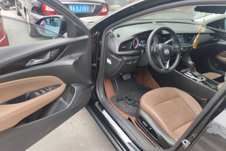 Used Buick Regal 2017 20T Elite Edition Driver Seat