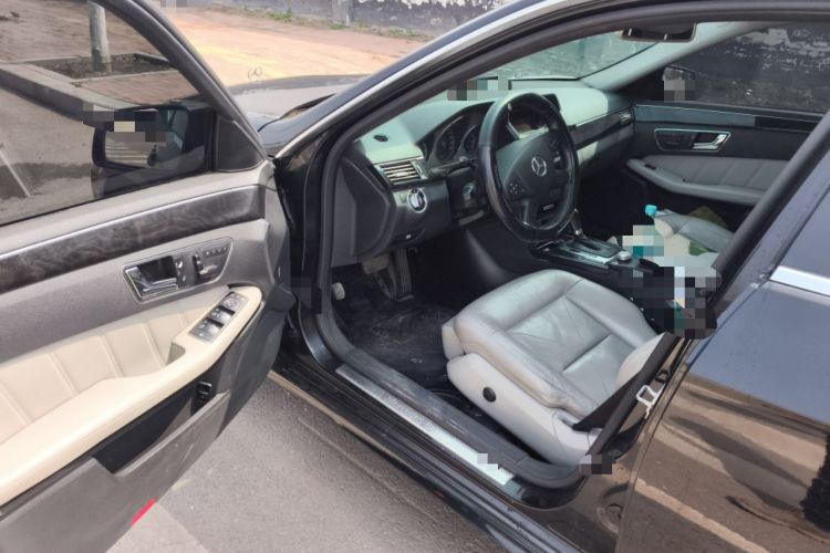 Used Mercedes-Benz E-Class 2011 E 260 L CGI Fashion Model
