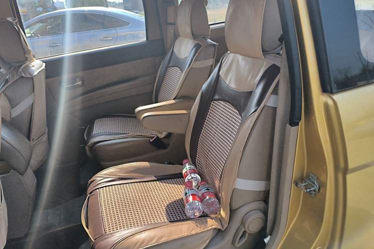 Used Wuling Hongguang 2013 1.5L S Comfort Model
