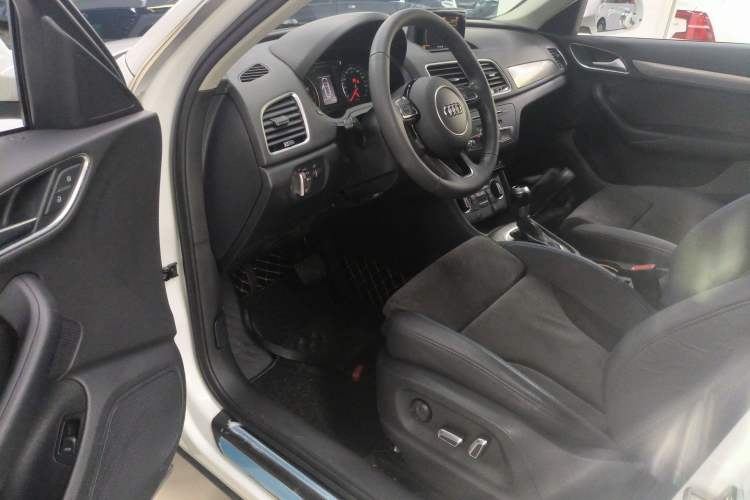 Used Audi Q3 2018 30th Anniversary Edition 35 TFSI Sport Model
