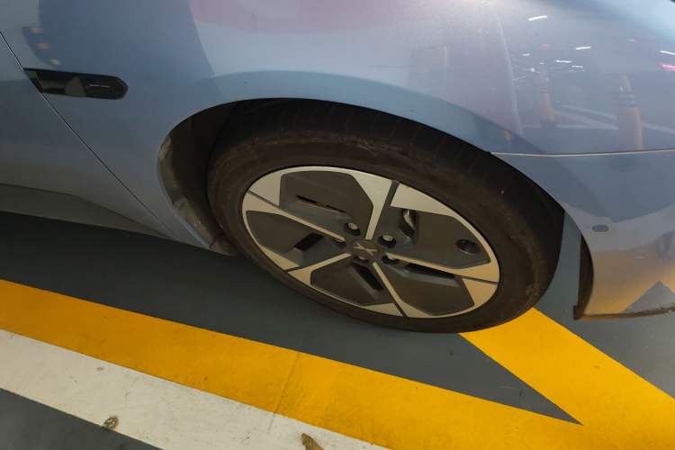 Used XPeng MONA M03 2024 620 with Ultra-Long Range
