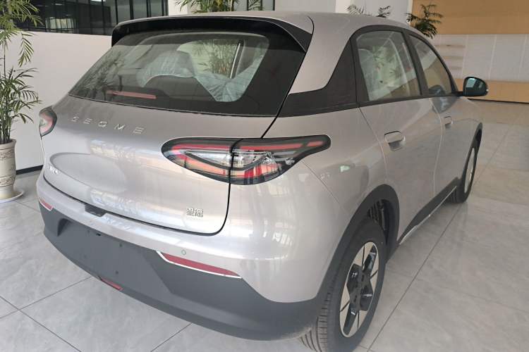Used Geely Galaxy Geome 2026 Model 310km Dream Edition Rear Right 45 Deg