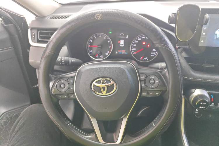 Used Toyota Wildlander 2023 2.0L CVT Two-Wheel Drive Urban Edition