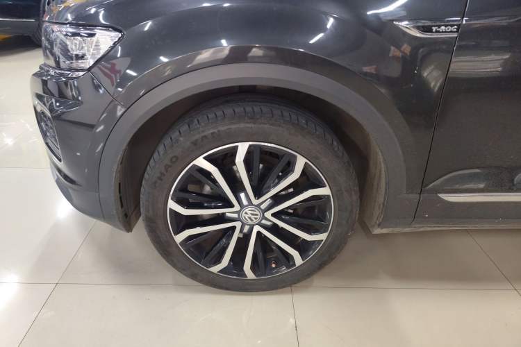 Used Volkswagen T-ROC 2018 280TSI DSG Two-Wheel-Drive Comfort Version China V Standard