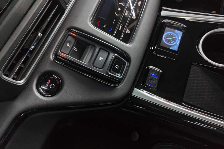 Used Honda Elysion 2024 2.0L eHEV Luxury Edition