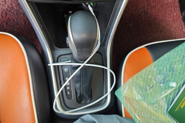 Used Suzuki S-Cross 2014 1.6L CVT Two-Wheel Drive Entry Model
