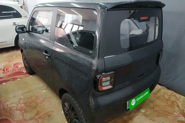 Used Geely Galaxy Panda 2025 210 km – Yuanqi Bear Rear Left 45 Deg