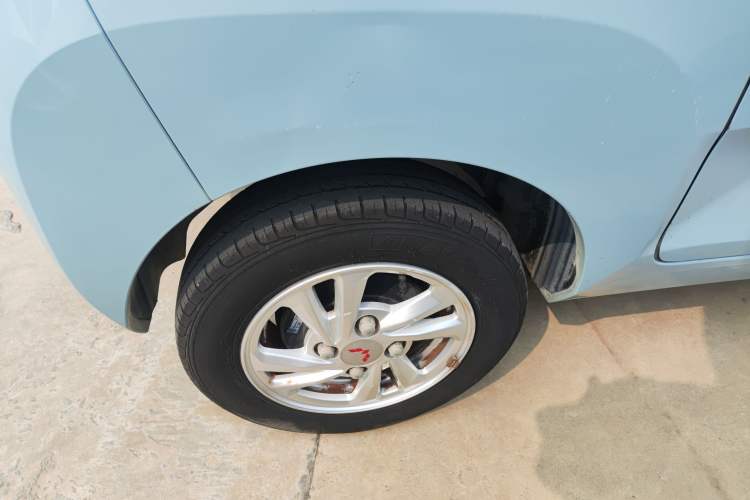 Used Wuling Hongguang MINIEV 2021 Macaron Fashion Model Lithium Iron Phosphate