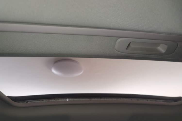 Used Dongfeng Fengon 580 2017 Revised Version 1.5T CVT Luxury Edition