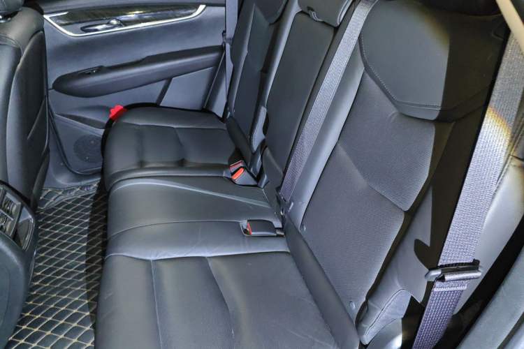 Used Cadillac XT5 2018 25T Luxury Model