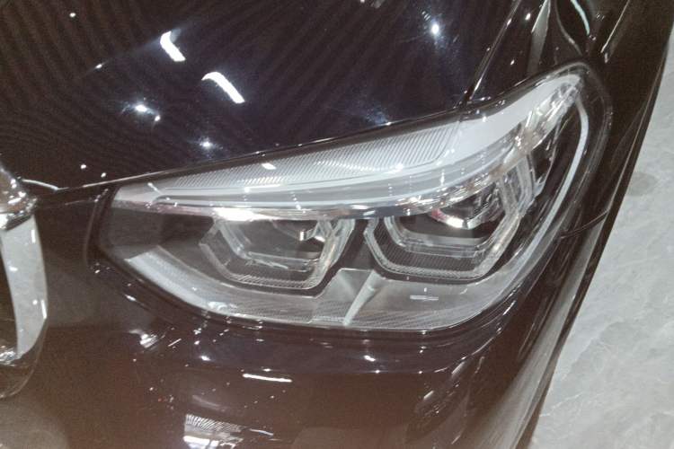 Used BMW X3 2020 xDrive30i Luxury Model with M Sport Package
