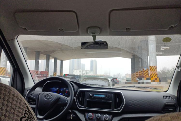 Used Chana Ruixing EM80 2025 Passenger Version Comfort Model 6 Seats 300 km Liftback Door