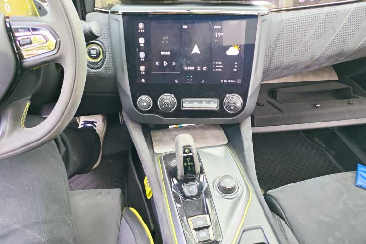 Used Lynk & Co 03 2019 03+ 2.0TD Automatic Performance Package Version
