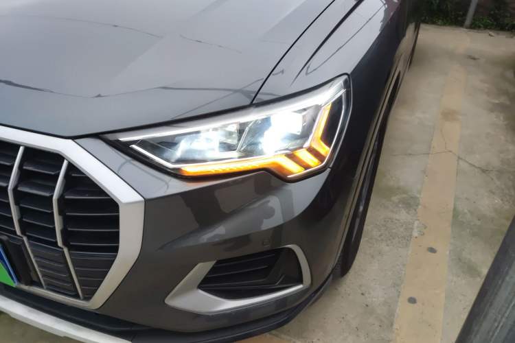 Used Audi Q3 2021 35 TFSI Advanced Style Edition Left Front Headlight