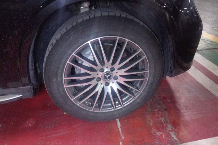 Used Mercedes-Benz GLC 2023 Refreshed GLC 300 L 4MATIC Dynamic Edition 5 Seats
