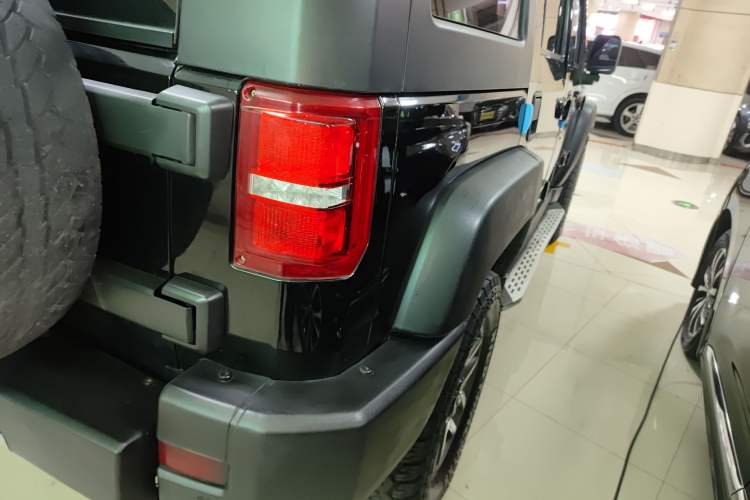 Used BAIC Off-Road BJ40 2016 40L 2.3T Automatic All-Wheel Drive Premium Edition
