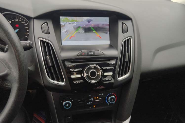 Used Ford Focus 2018 Hatchback Classic 1.6L Automatic Comfort Plus SmartDrive Edition