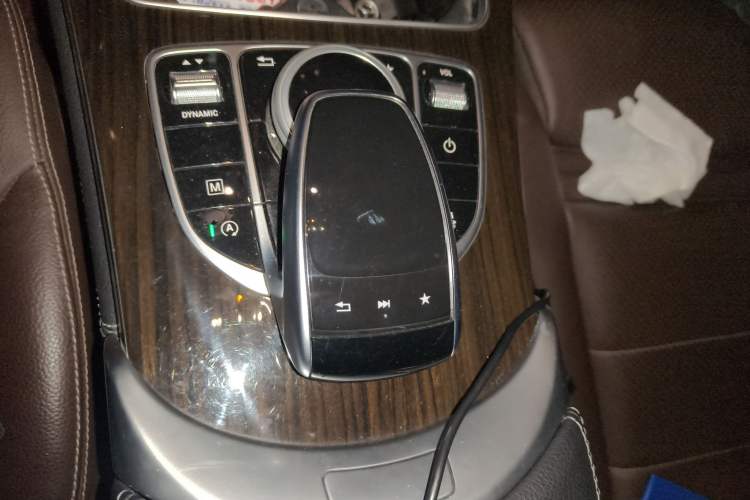 Used Mercedes-Benz GLC 2018 GLC 260 4MATIC Luxury Model