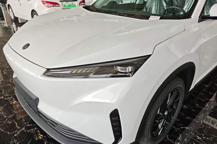 Used Dongfeng Aeolus SKY EV01 2025 530 km AIR Elite Edition