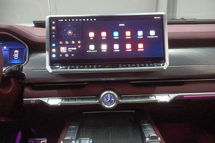 Used Tank 700 New Energy 2024 Hi4-T Extreme Edition