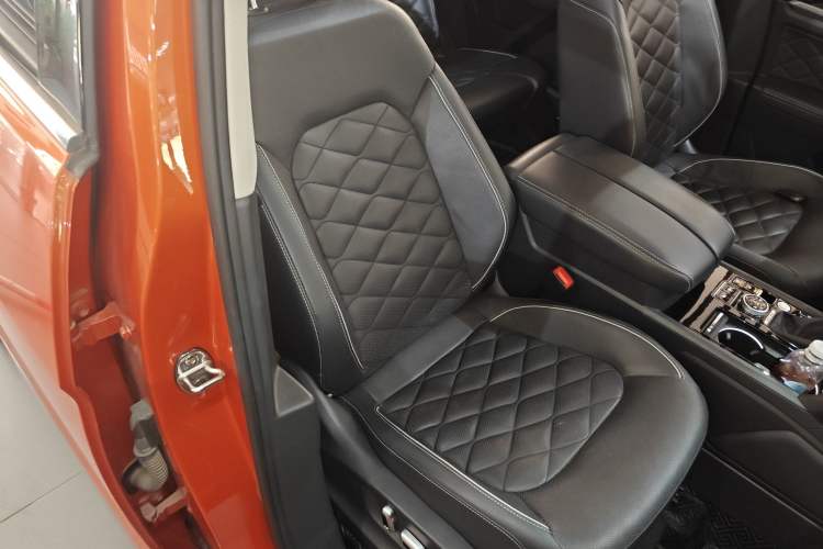 Used Volkswagen Teramont X 2019 530 V6 Four-Wheel Drive Prestige Flagship Edition Right Front Seat