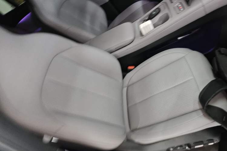 Used Nio EC6 2024 75 kWh
