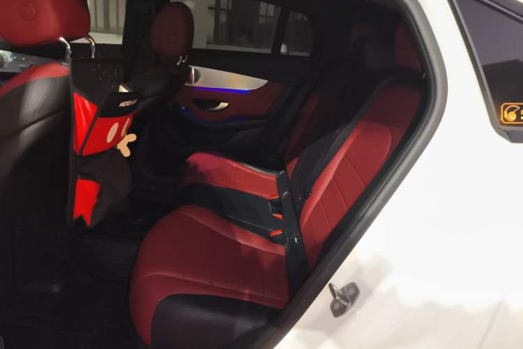 Used Mercedes-Benz GLC Coupe 2020 GLC 260 4MATIC Coupe SUV Left Rear Seat