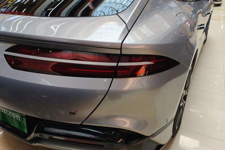 Used Denza Z9GT 2024 630 All-Wheel Drive Pro Version