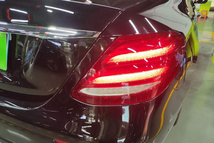 Used Mercedes-Benz E-Class 2020 Facelift E 260 L