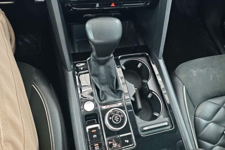 Used Volkswagen Teramont X 2019 380TSI Four-Wheel Drive Prestige Luxury Edition Gear Lever