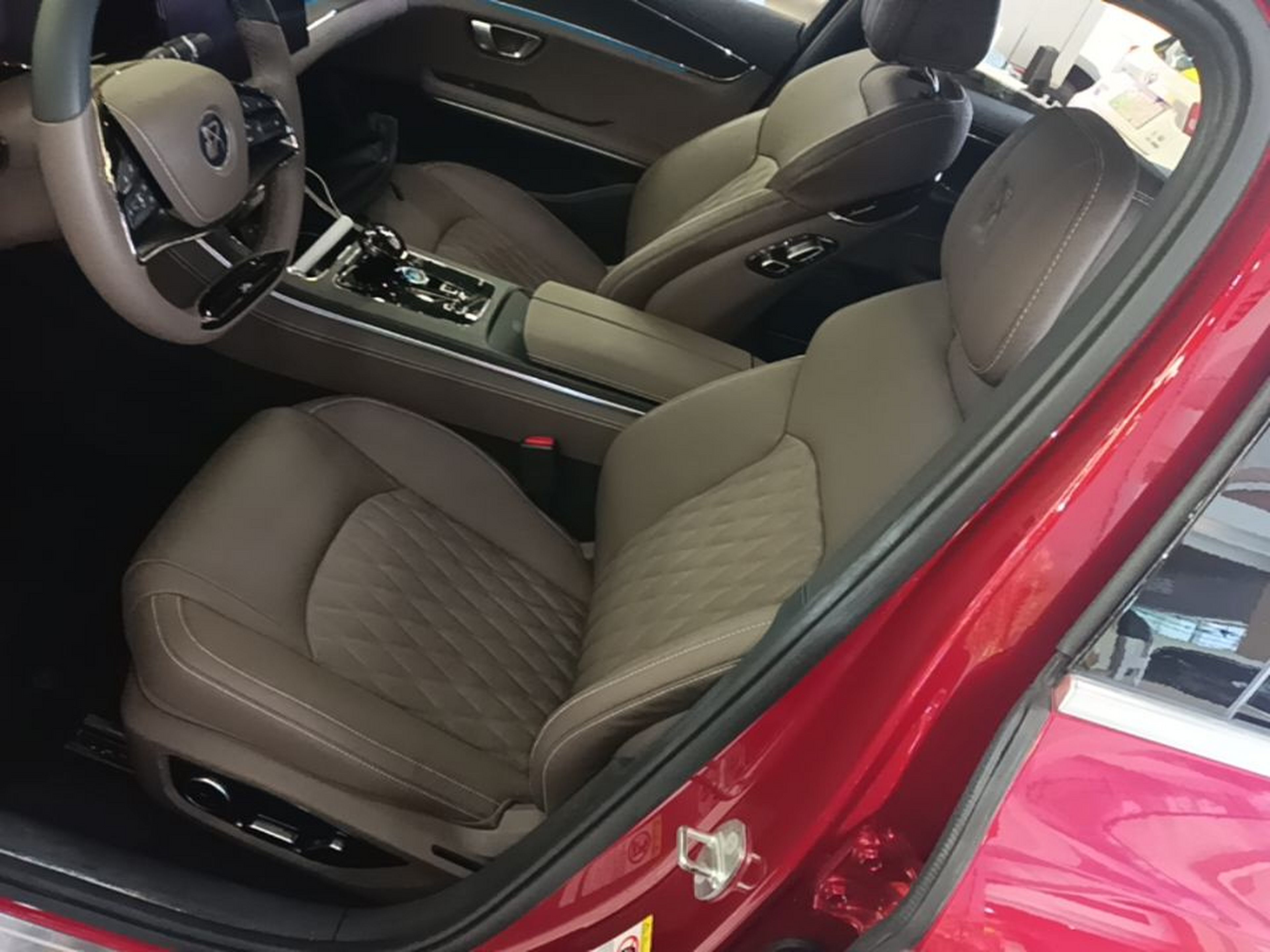 Interior delantero