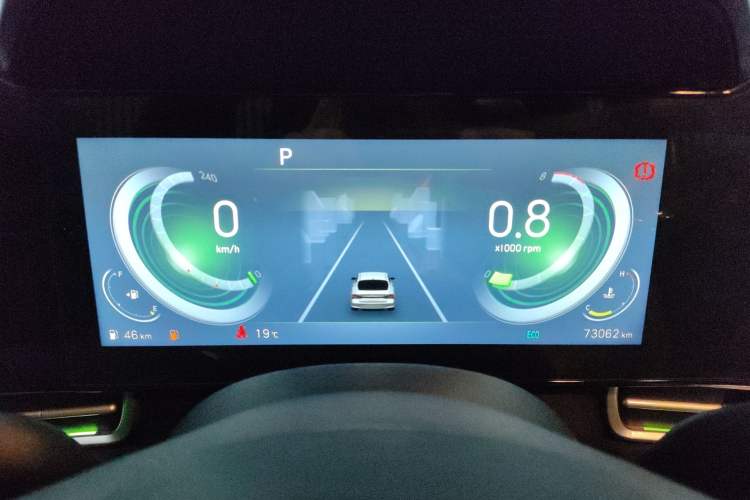 Used Hyundai Elantra 2022 1.5L CVT 20th Anniversary Edition Instrument Cluster