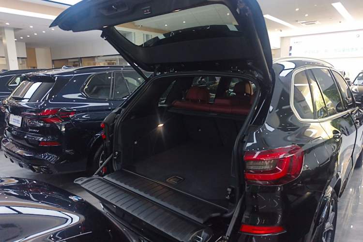 Used BMW X5 2022 Restyled xDrive 40Li M Sport Package