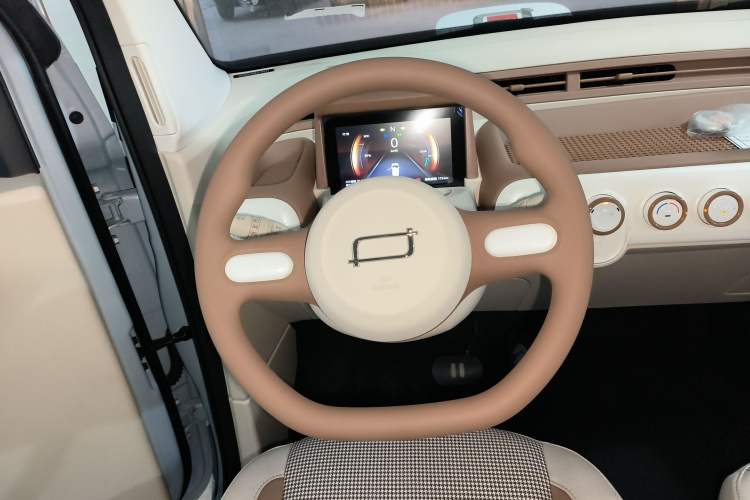 Used Bestune Pony 2025 222km Range Agile Horse
