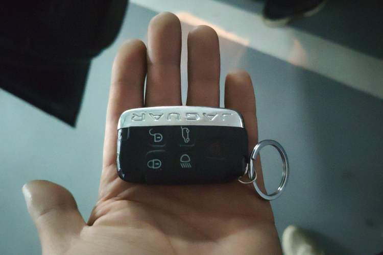 Used Jaguar XF 2014 XF 2.0T Prestige Edition Vehicle Key