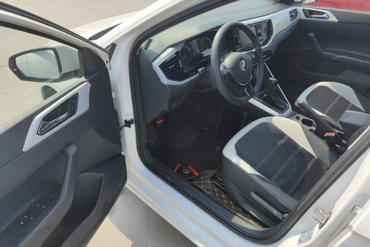 Used Volkswagen Polo 2019 Plus 1.5L Automatic Panoramic Enjoyment Edition
