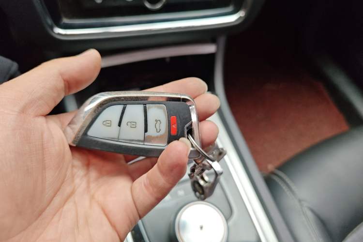 Used Roewe i6 New Energy 2017 45T Hybrid Connect & Smart Enjoyment Edition Vehicle Key