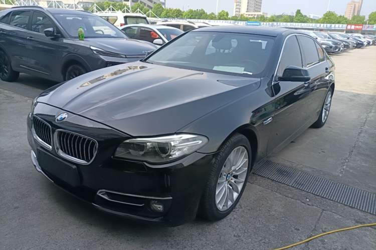 Used BMW 5 Series 2017 525Li Luxury Design Package Guazi used car, China used car export, Used car for sale, Used cars, Cheapest cars for sale