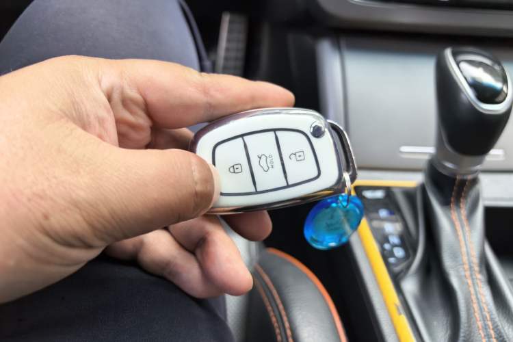 Used Hyundai Sonata 2015 1.6T GLX Advanced Model Vehicle Key